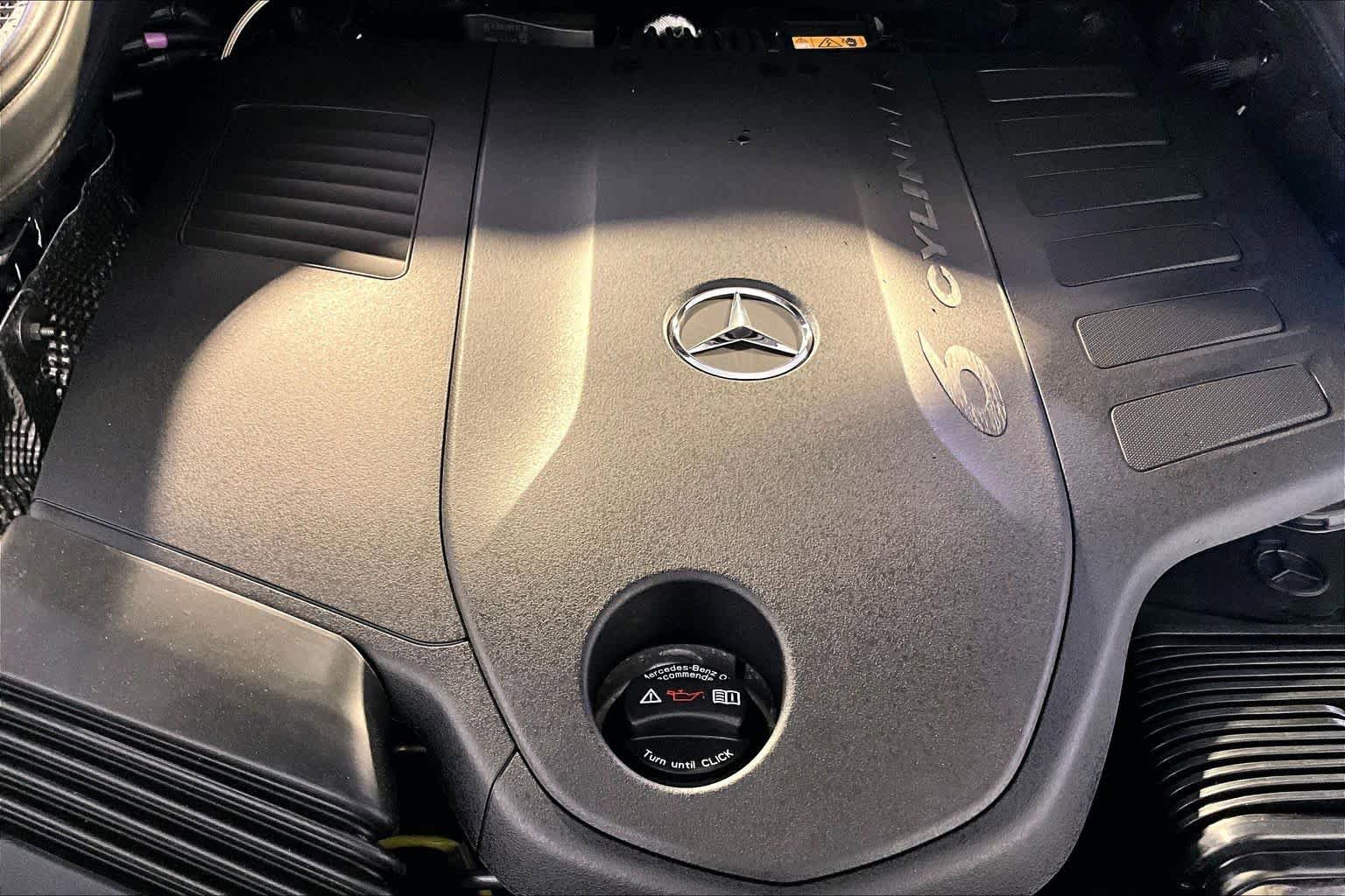 New 2026 Mercedes-Benz GLS 450 4MATIC image 15