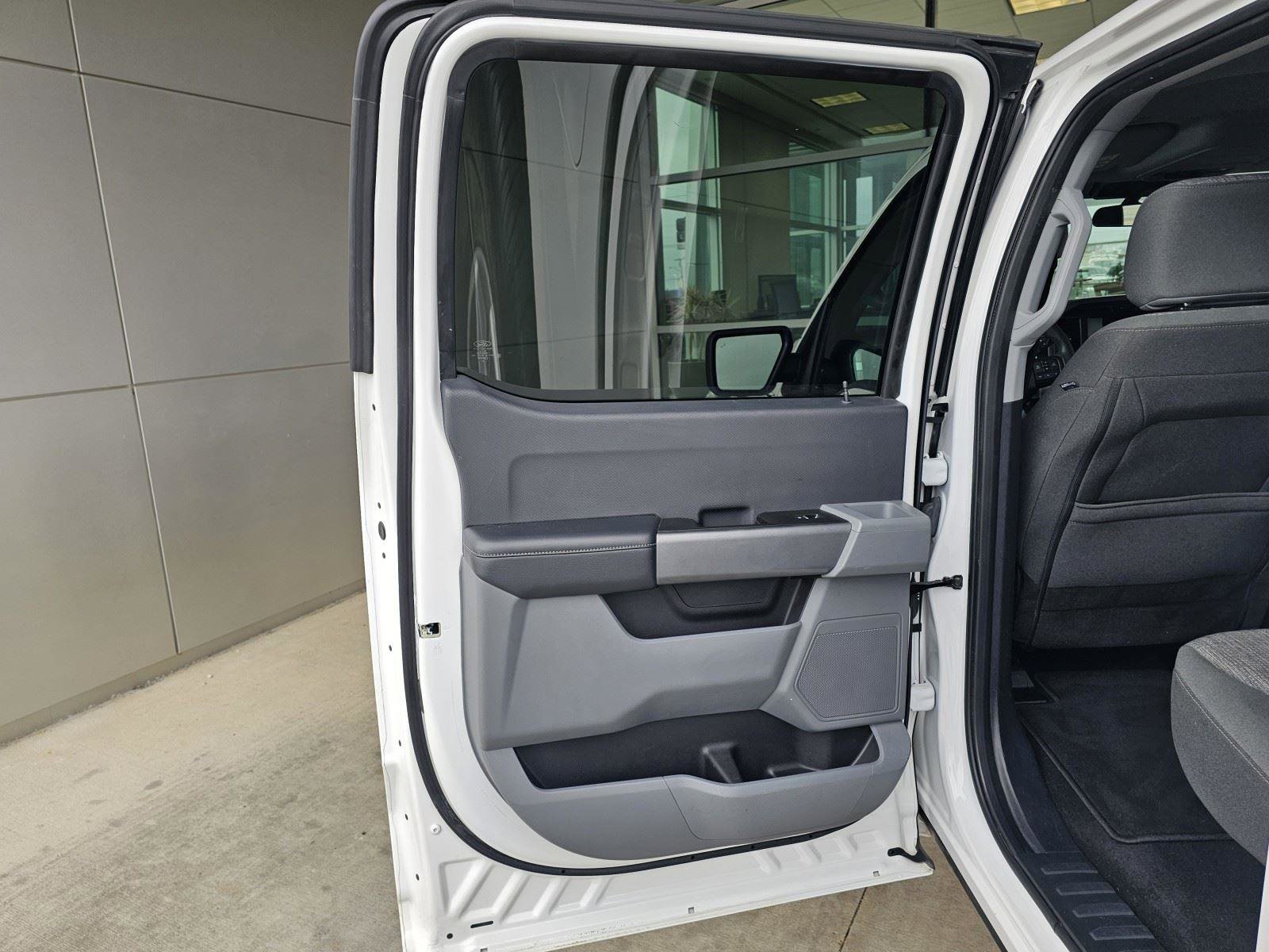 Used 2023 Ford F150 XLT image 17