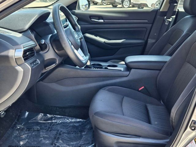 Used 2025 Nissan Altima 2.5 SV image 26