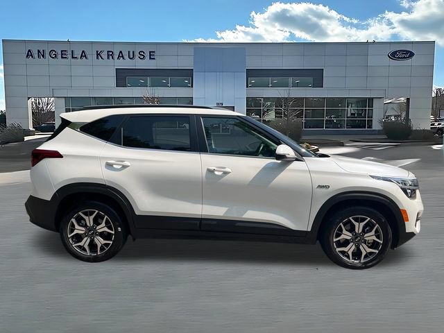 Used 2021 Kia Seltos EX AWD/4WD image 10