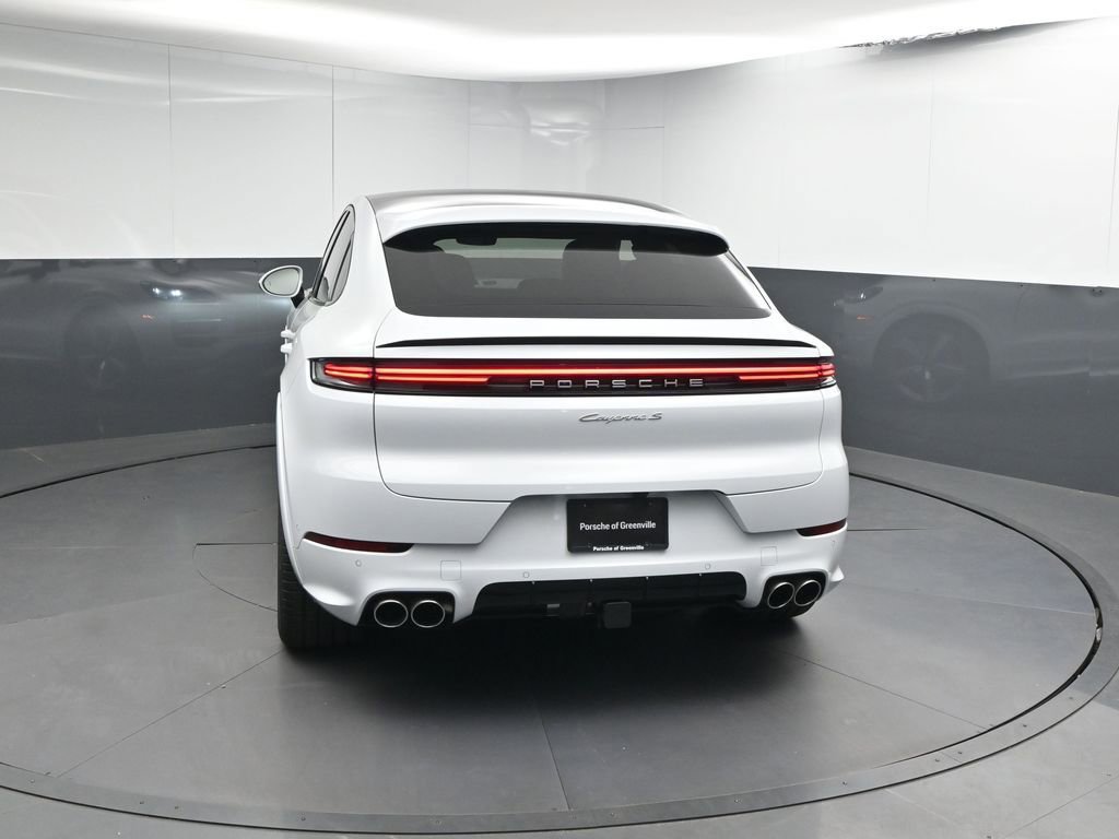 Certified 2026 Porsche Cayenne S AWD/4WD image 24