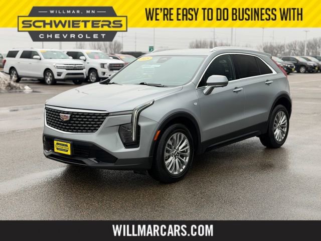 Used 2025 Cadillac XT4 Premium Luxury image 1