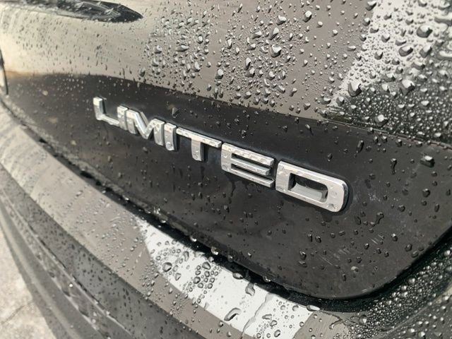 Used 2021 Jeep Compass Limited image 17