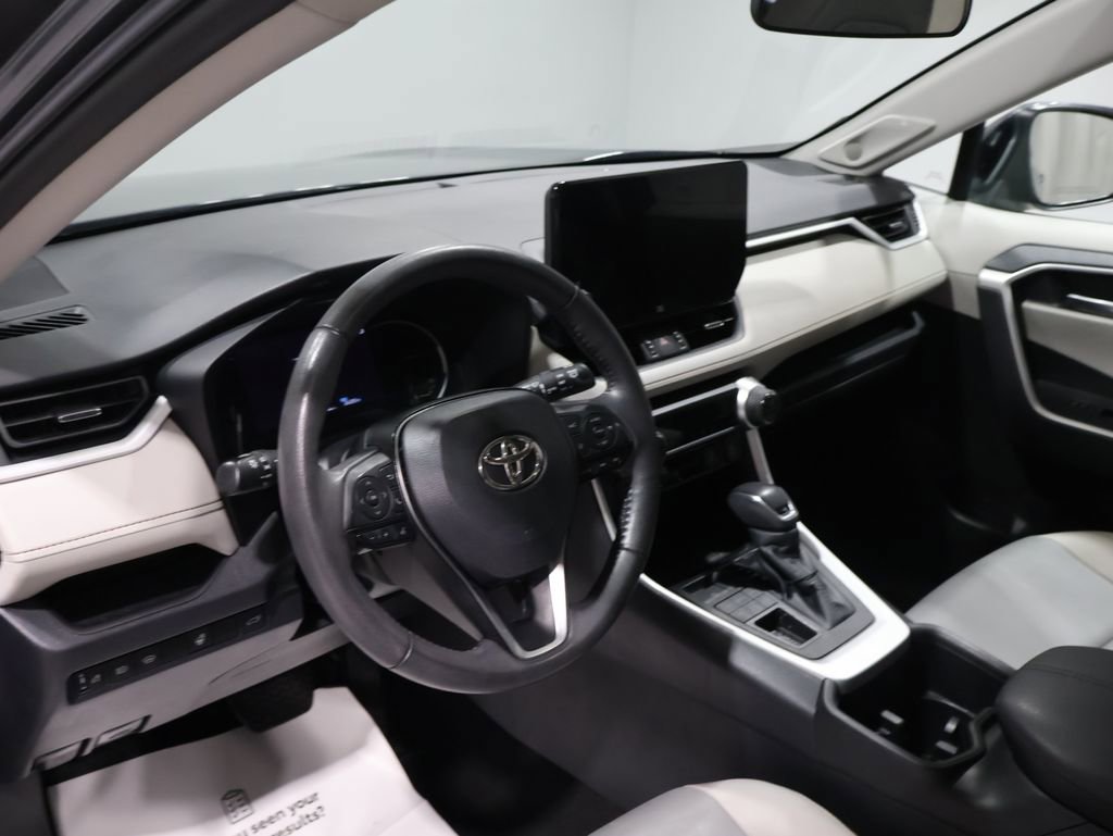 Certified 2023 Toyota RAV4 XLE Premium image 16