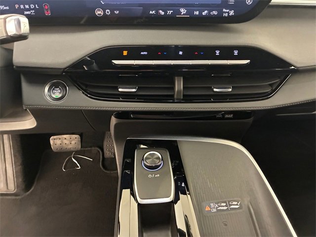 Certified 2025 Buick Enclave Sport Touring image 21