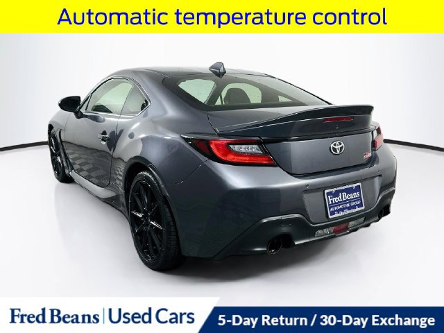 Used 2022 Toyota GR86 Premium RWD image 7