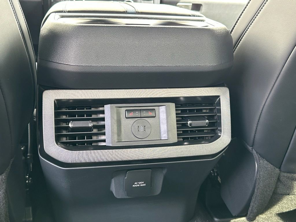 New 2026 Ford F250 Platinum image 22