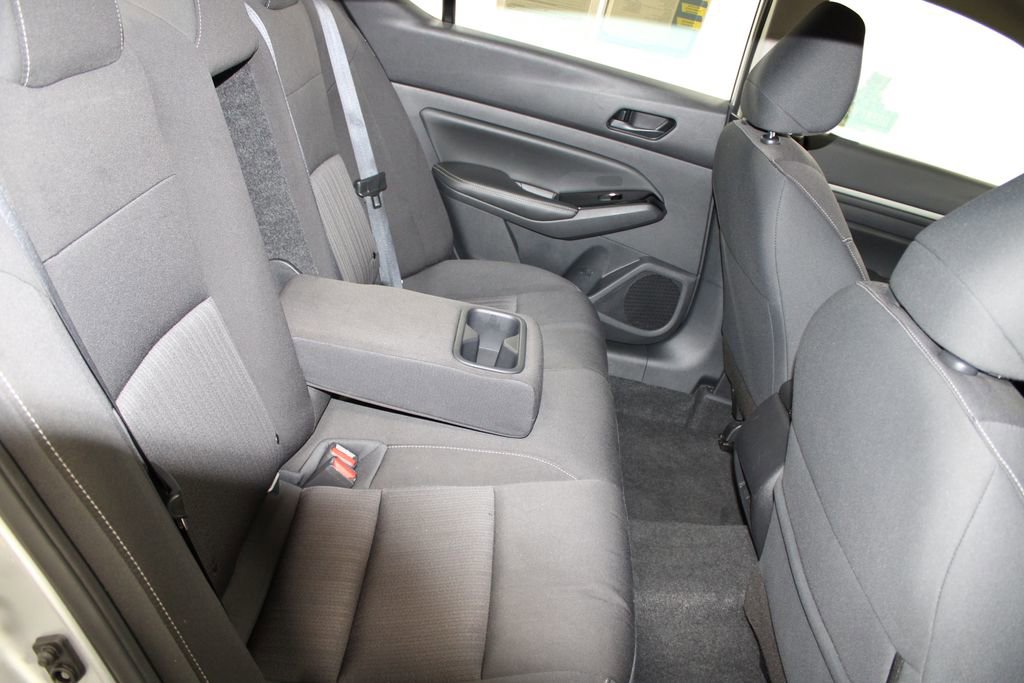 Used 2023 Nissan Altima 2.5 SV image 29