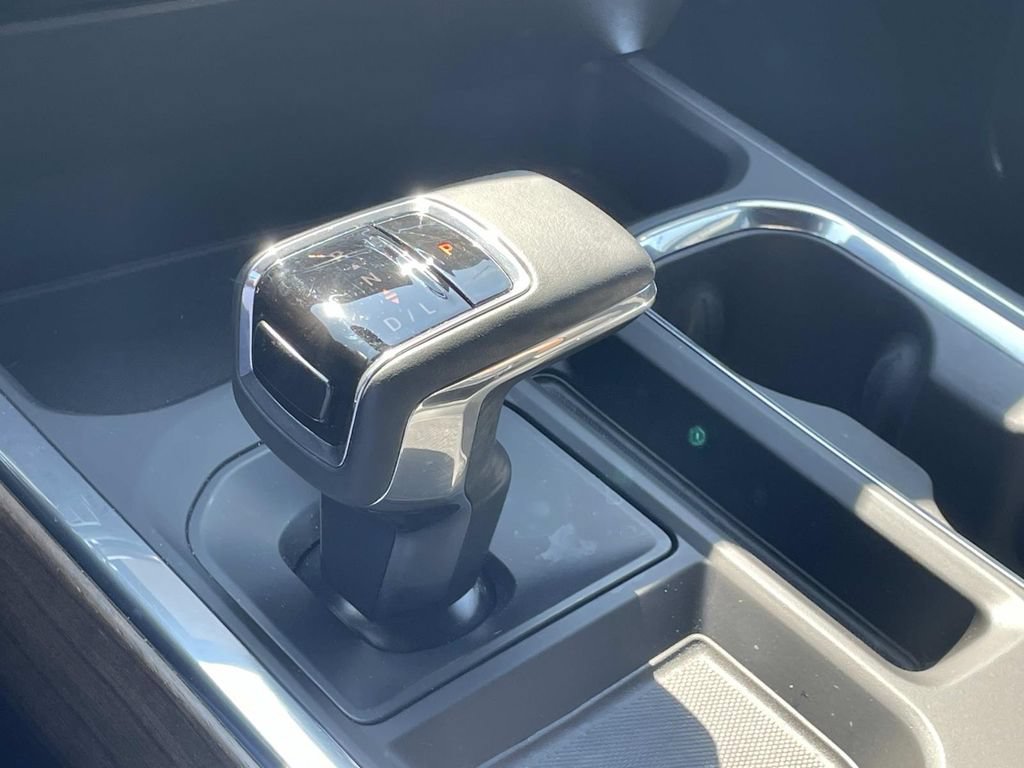 Used 2024 Chevrolet Silverado 1500 High Country w/ High Country Premium Package AWD/4WD image 26