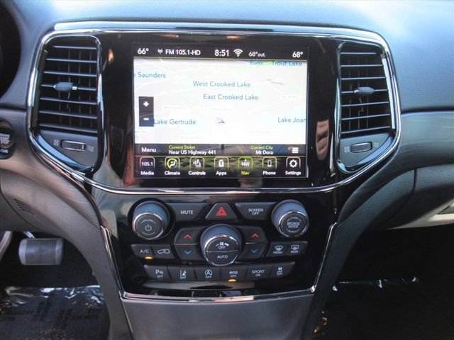 Used 2020 Jeep Grand Cherokee Laredo w/ Quick Order Package 2BN North AWD/4WD image 25