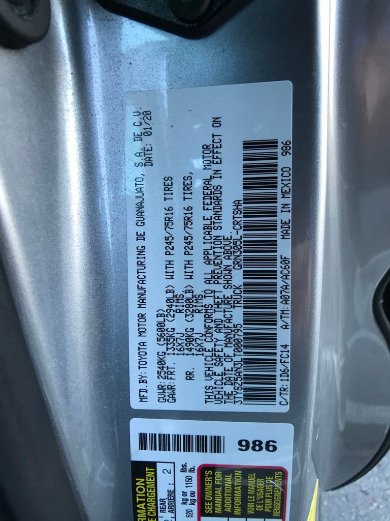 Used 2020 Toyota Tacoma SR5 image 18