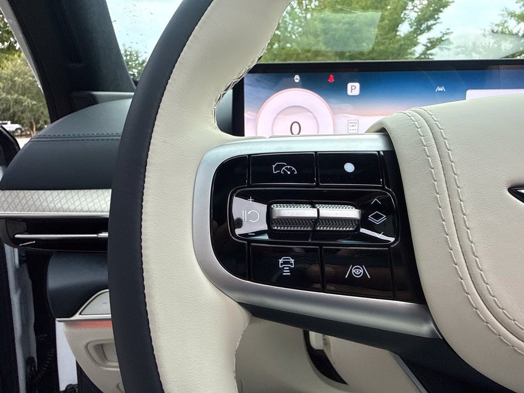New 2027 Genesis GV80 3.5T Prestige AWD/4WD image 18