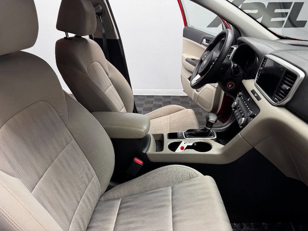 Used 2021 Kia Sportage LX image 55