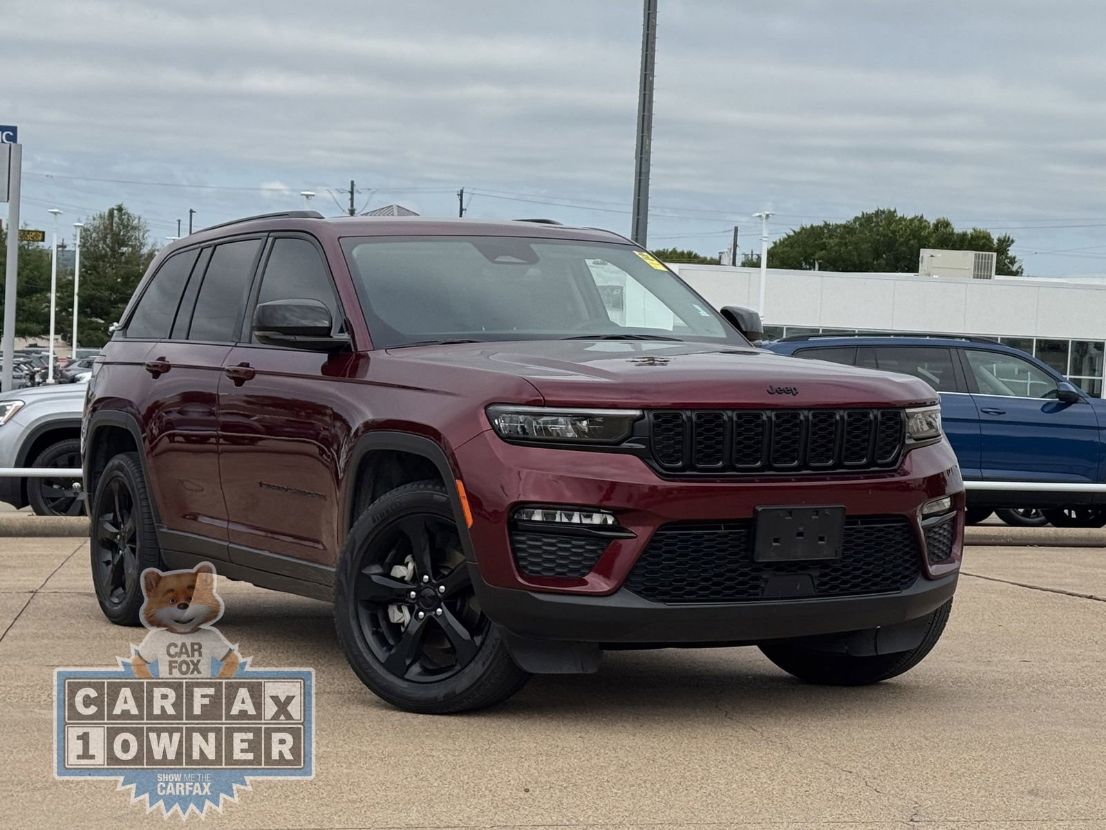 Used 2023 Jeep Grand Cherokee Limited w/ Black Appearance Package AWD/4WD video 2