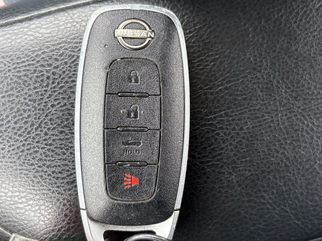 Used 2023 Nissan Versa SV w/ Trunk Package FWD image 25