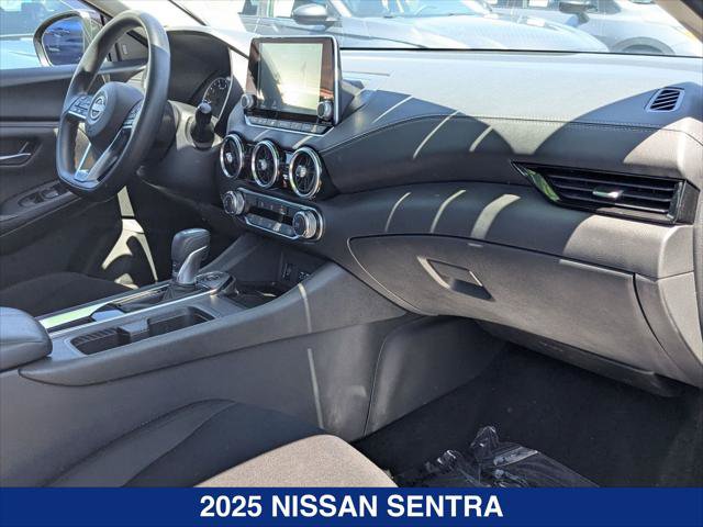 Used 2025 Nissan Sentra SV FWD image 23