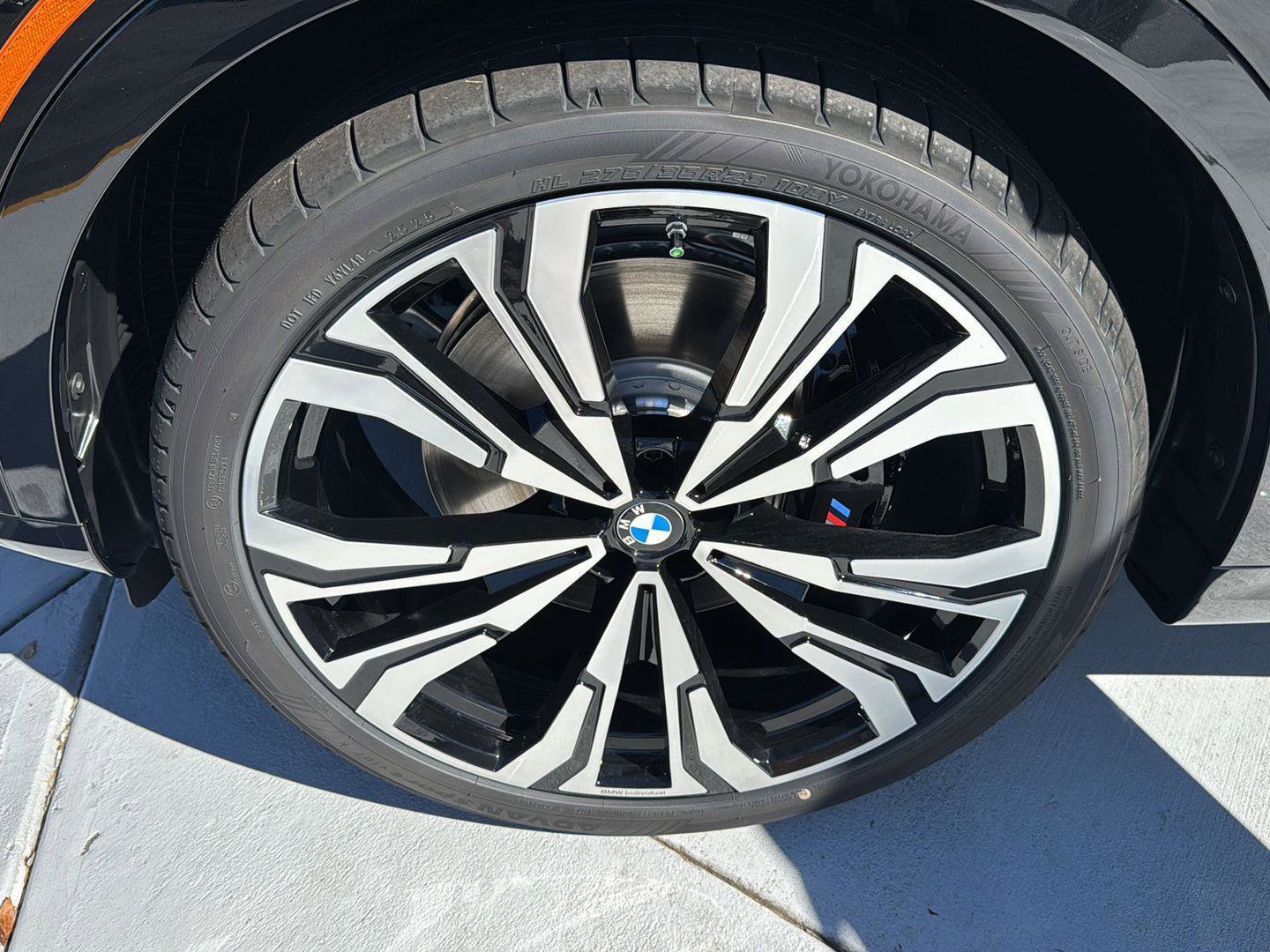 New 2026 BMW X7 M60i image 32