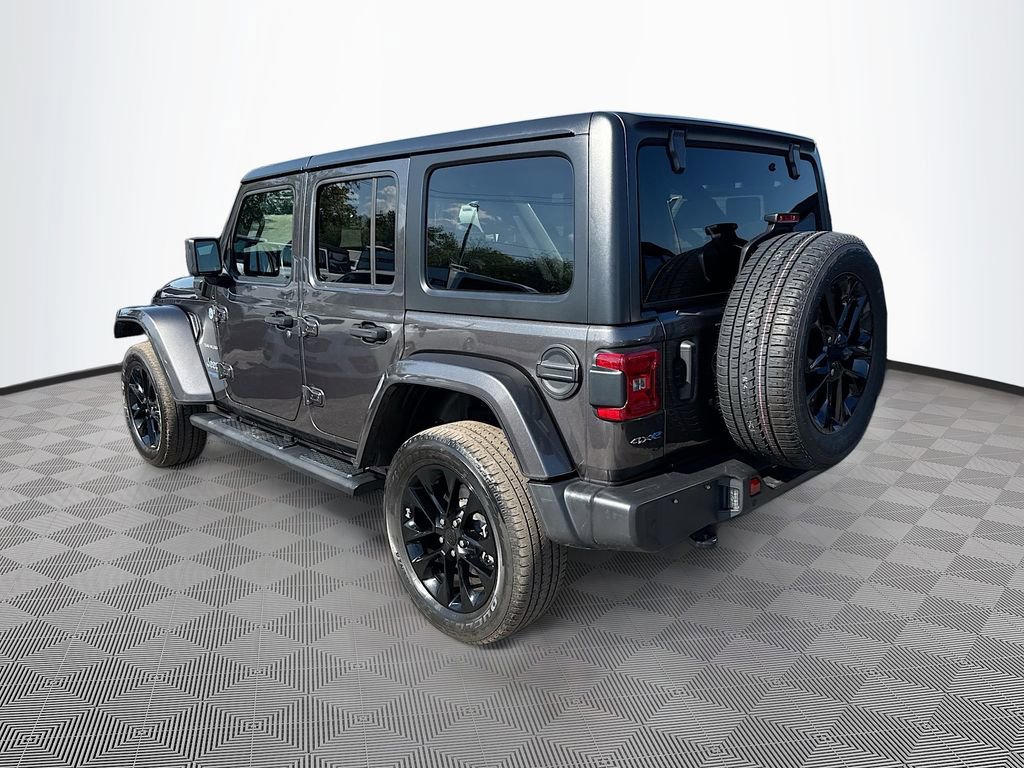 Used 2021 Jeep Wrangler Unlimited Sahara w/ Cold Weather Group image 8