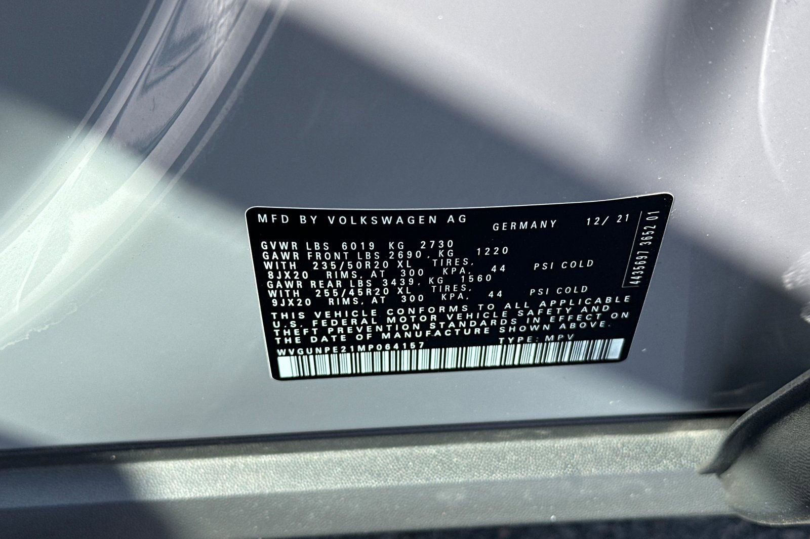 Used 2021 Volkswagen ID.4 Pro S w/ Gradient Package image 30