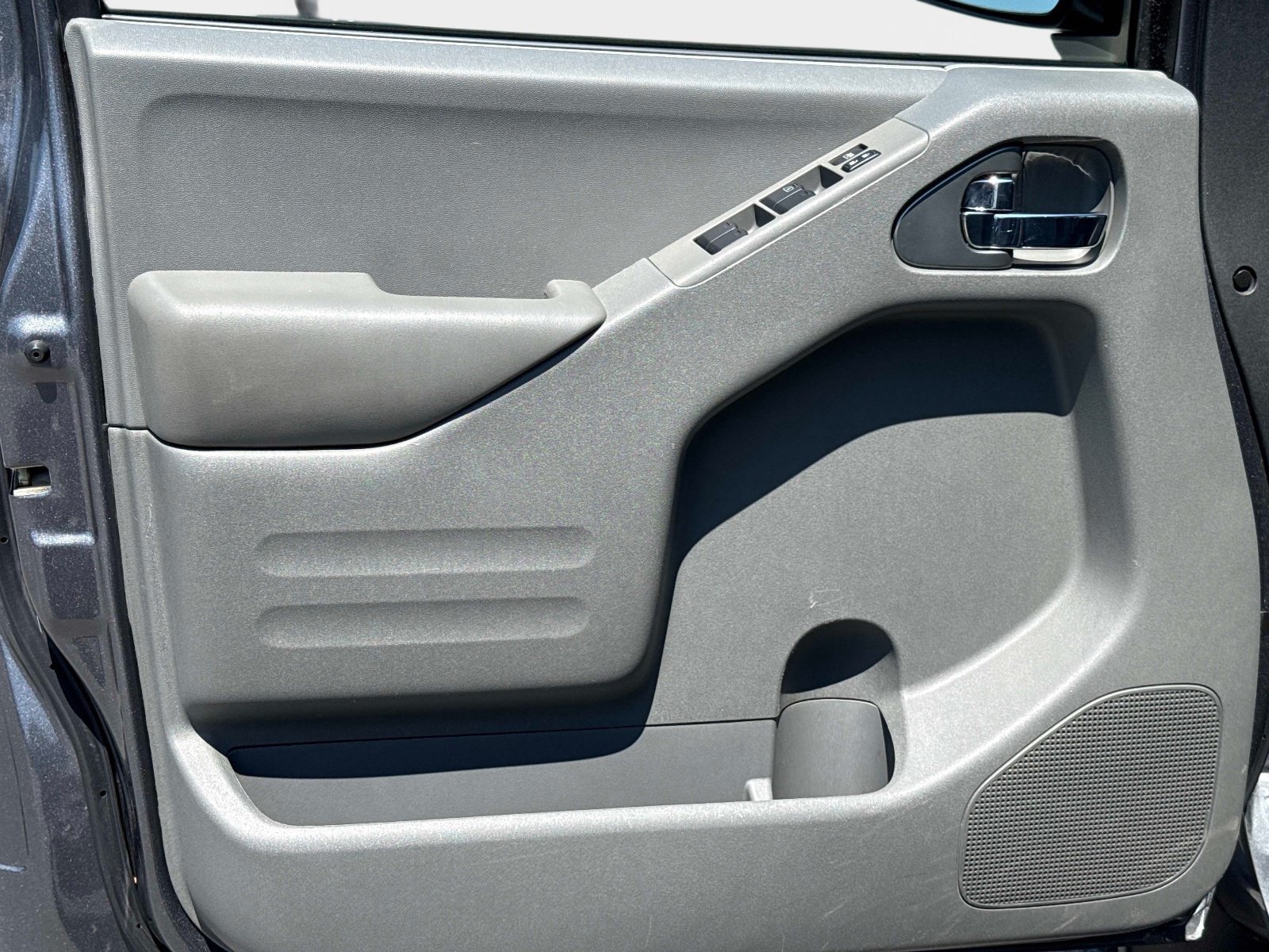 Used 2020 Nissan Frontier SV RWD image 20