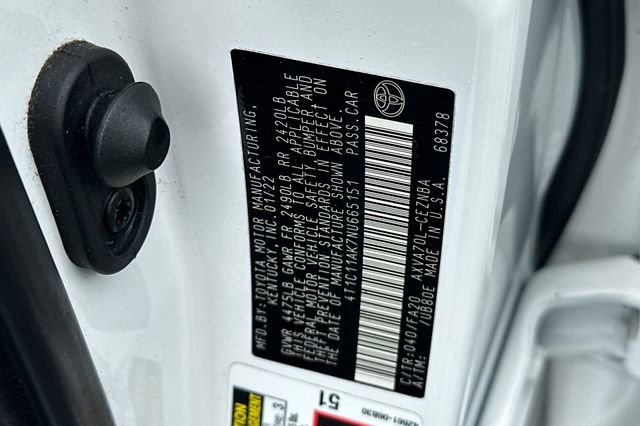 Used 2022 Toyota Camry LE FWD image 32
