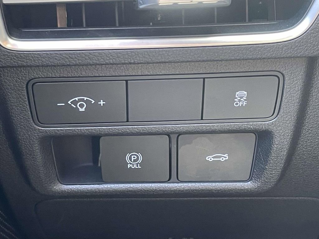 Certified 2024 Hyundai Sonata SEL FWD image 17