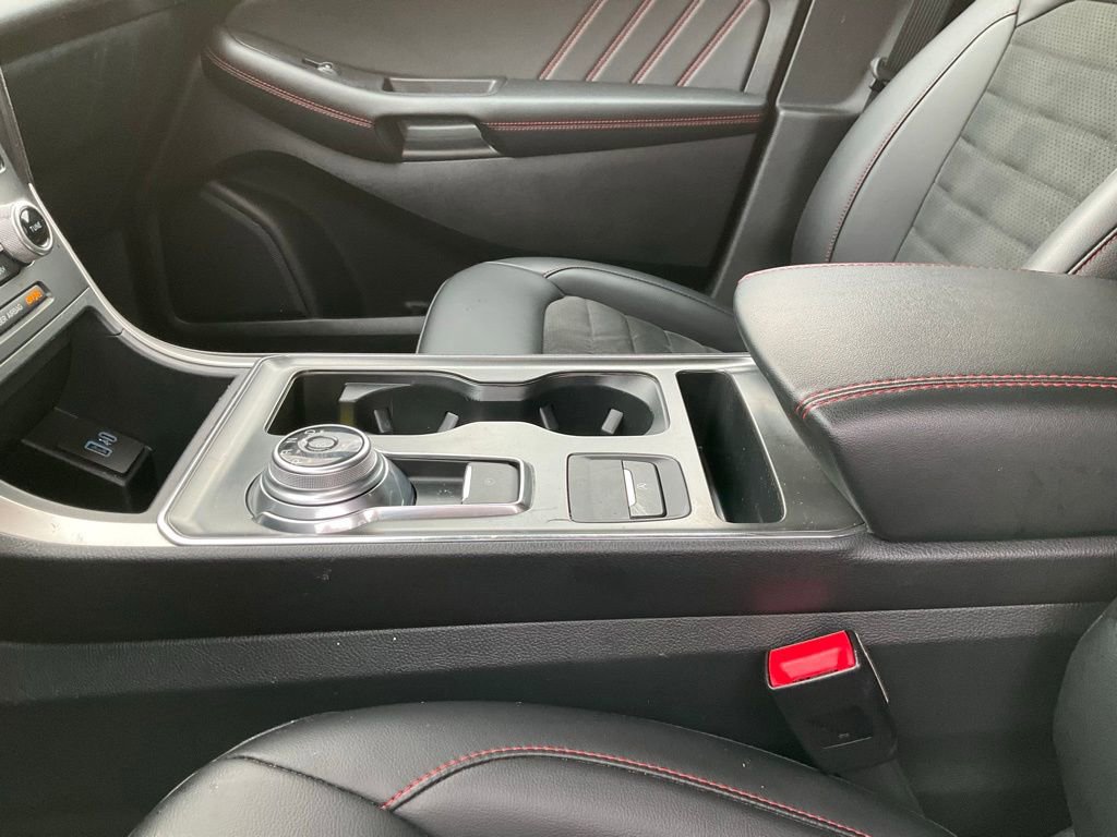 Used 2024 Ford Edge ST-Line image 14