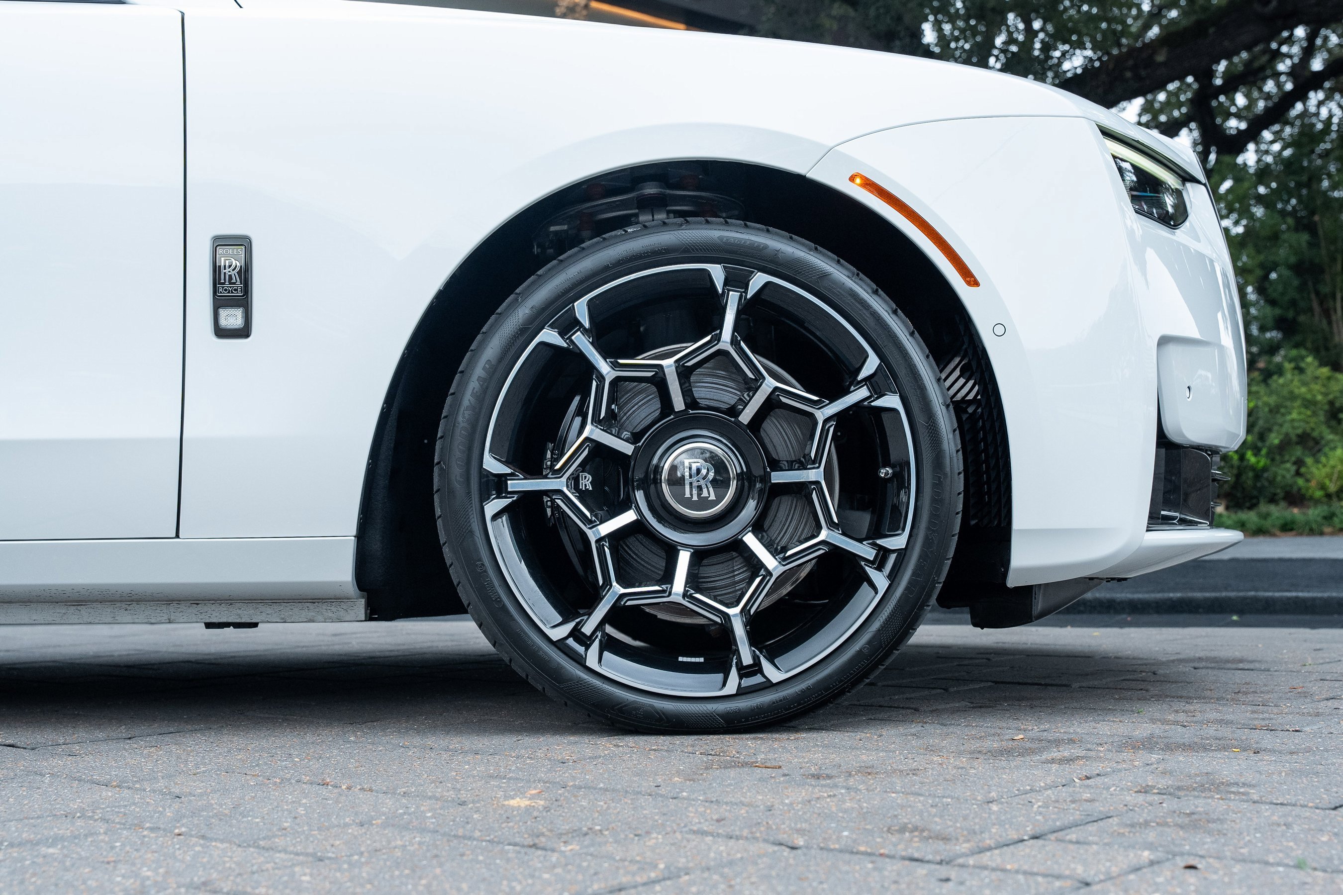 Used 2025 Rolls-Royce Ghost Black Badge image 6