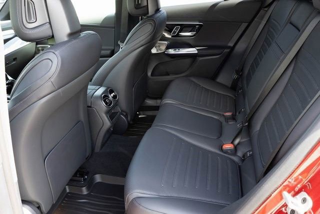 Certified 2025 Mercedes-Benz GLC 300 4MATIC image 17
