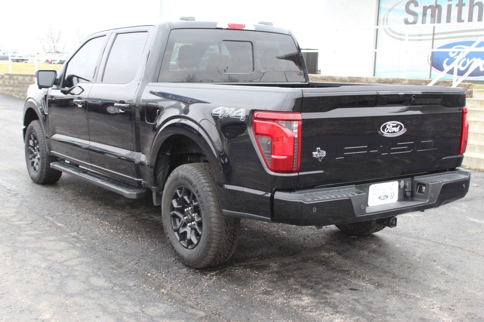 Used 2024 Ford F150 XLT w/ Equipment Group 302A MID image 7