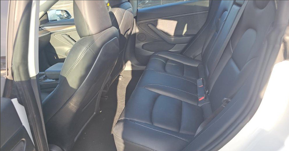 Used 2023 Tesla Model 3 Standard Range RWD image 6