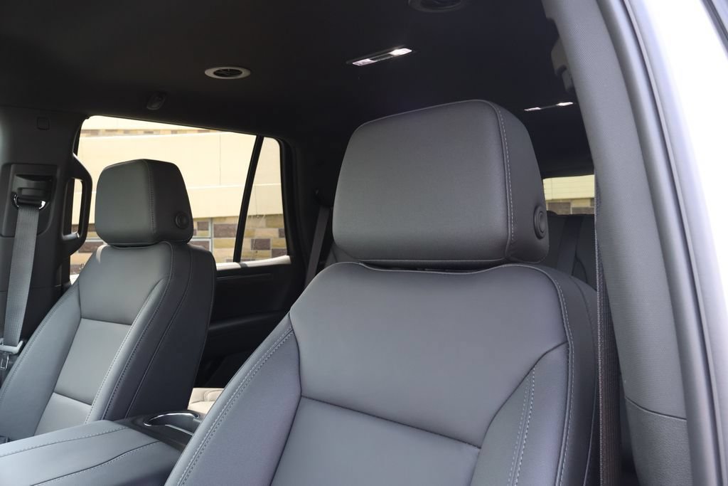 New 2026 Chevrolet Tahoe LT w/ Comfort Package AWD/4WD image 16