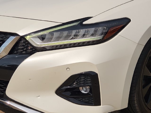 Used 2019 Nissan Maxima SR w/ Premium Package FWD image 6