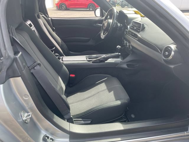 Used 2017 FIAT 124 Spider Classica RWD image 30