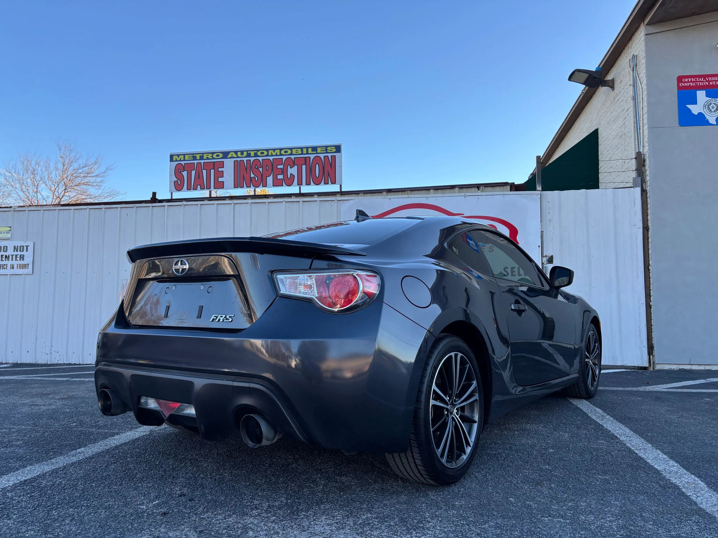 Used 2015 Scion FR-S image 5