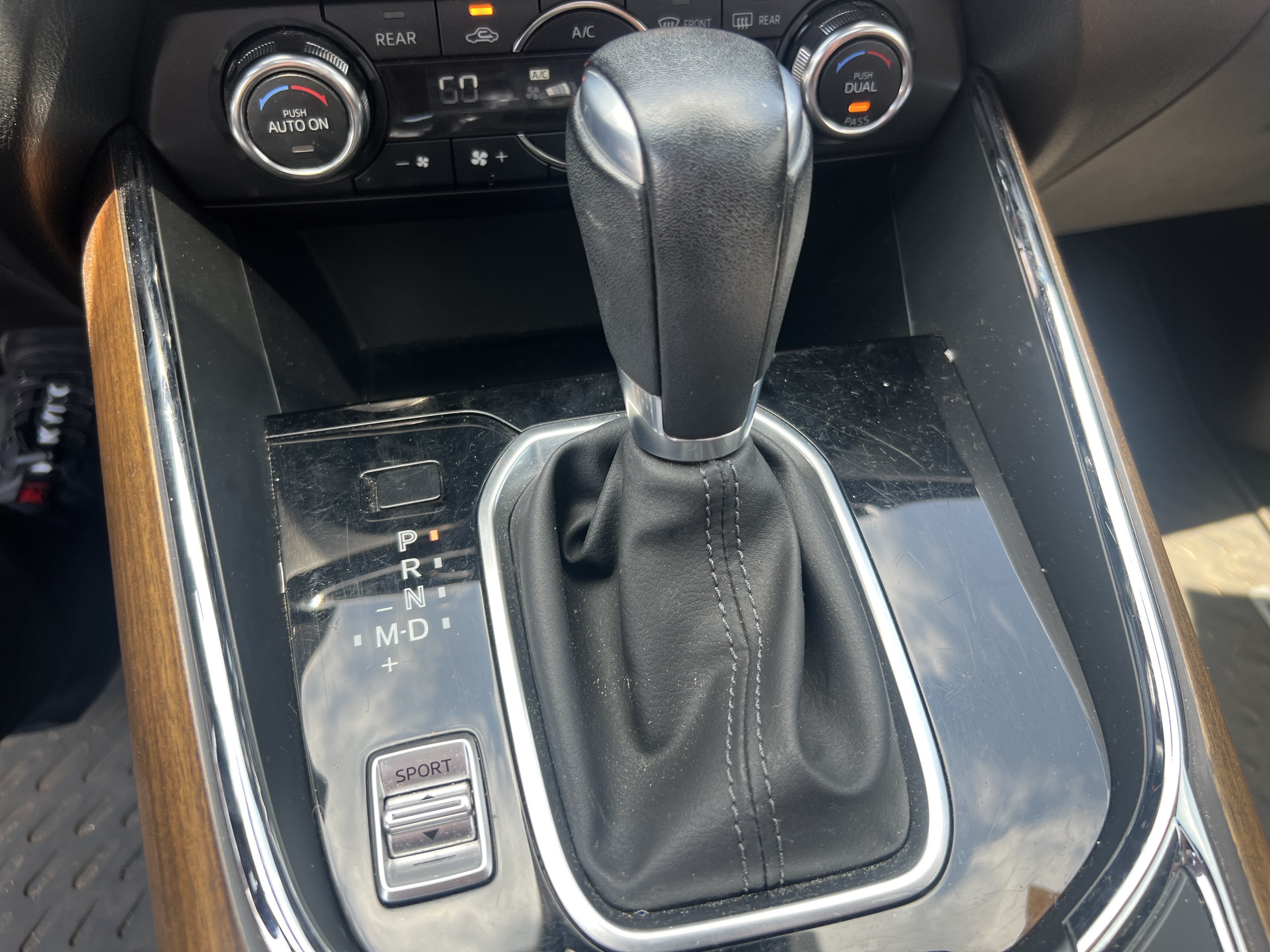 Used 2017 MAZDA CX-9 Signature AWD/4WD image 26