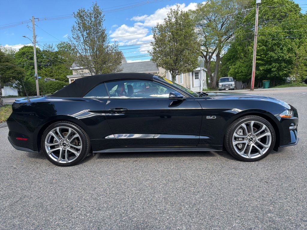 Used 2021 Ford Mustang GT Premium RWD image 3