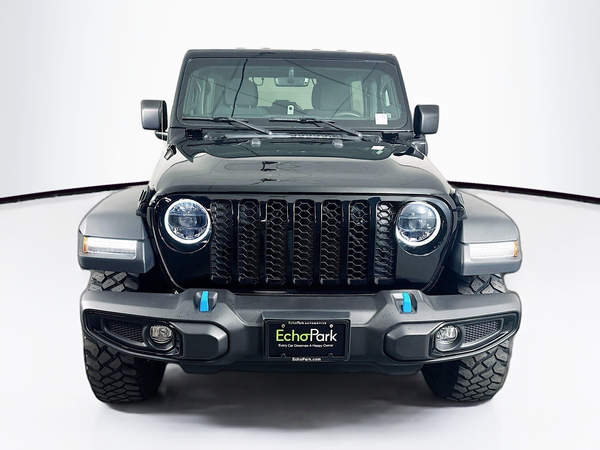 Used 2023 Jeep Wrangler Unlimited w/ 8.4" Radio Group AWD/4WD image 2