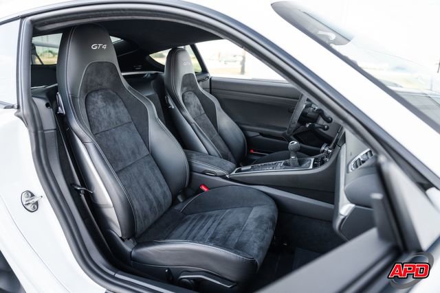 Used 2020 Porsche 718 Cayman GT4 RWD image 77