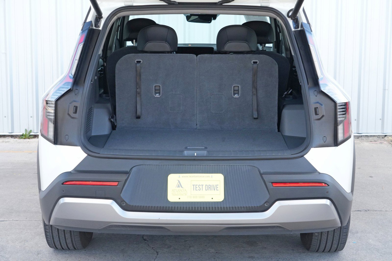 Used 2024 Kia EV9 Light image 9