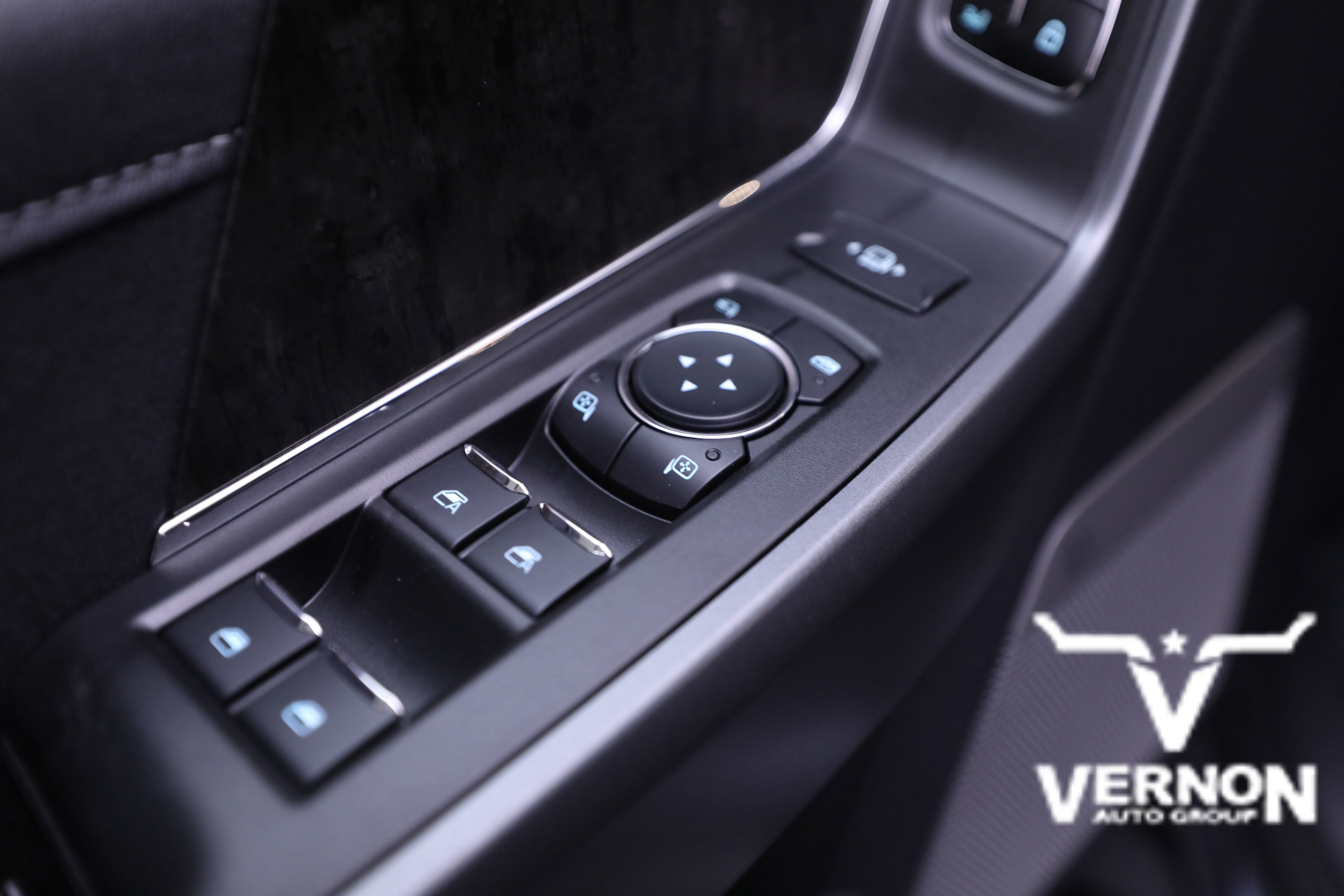 New 2026 Ford F250 Lariat w/ Chrome Package image 18