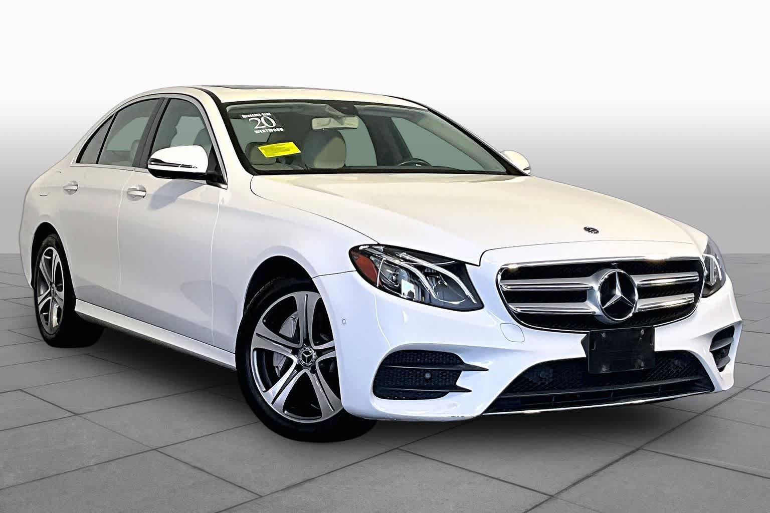 Used 2020 Mercedes-Benz E 350 4MATIC Sedan image 3