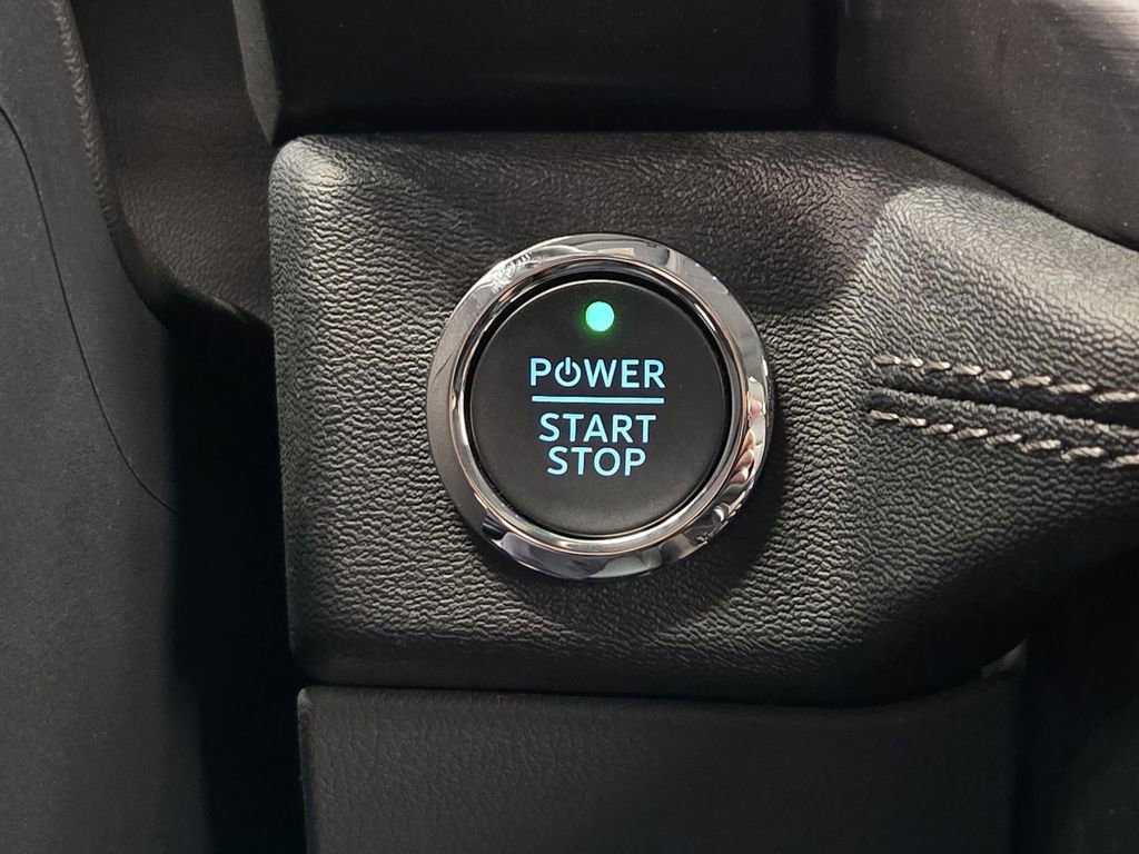 New 2025 Ford F150 Lightning Flash image 34