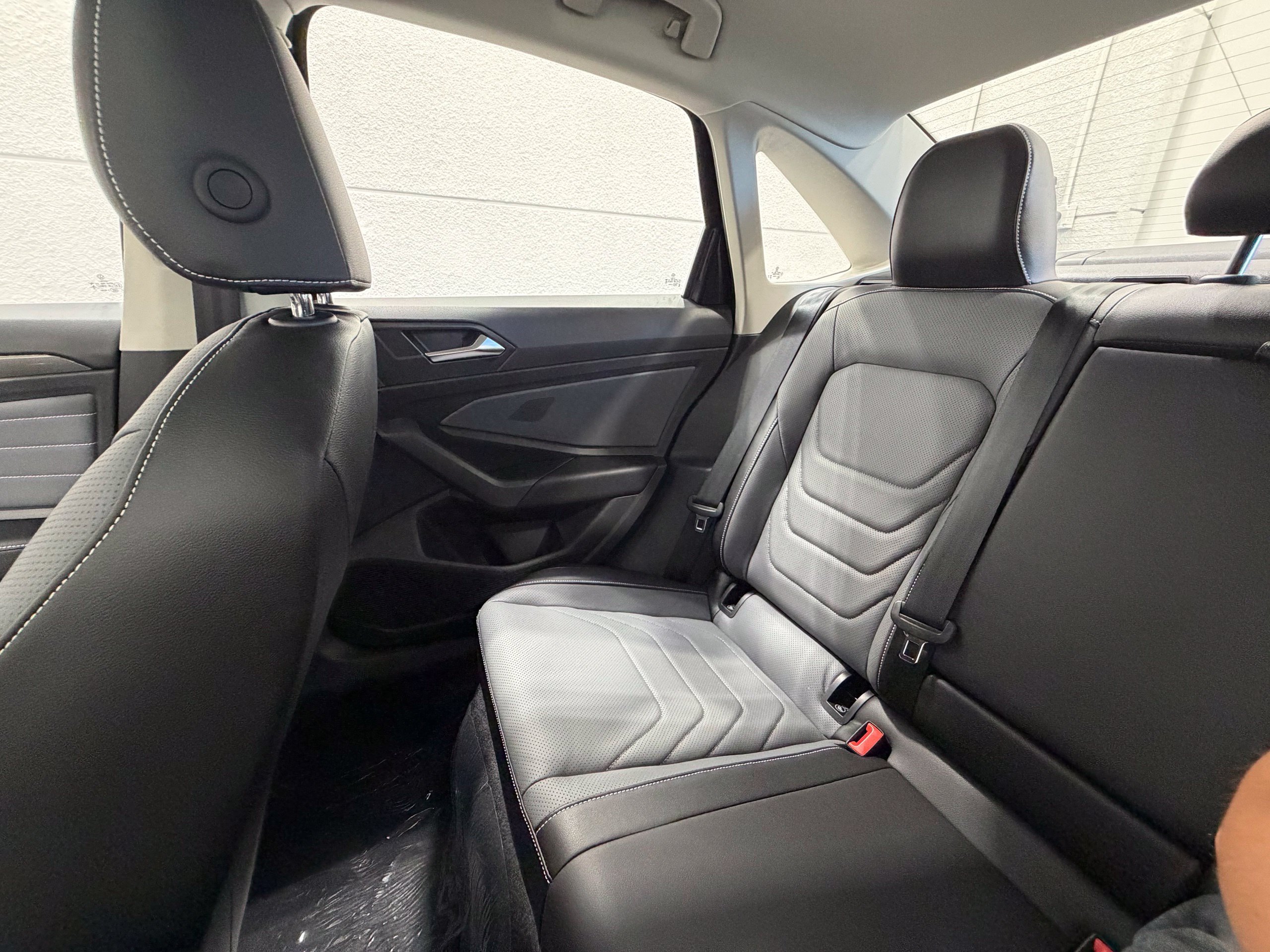 New 2026 Volkswagen Jetta SEL FWD image 33
