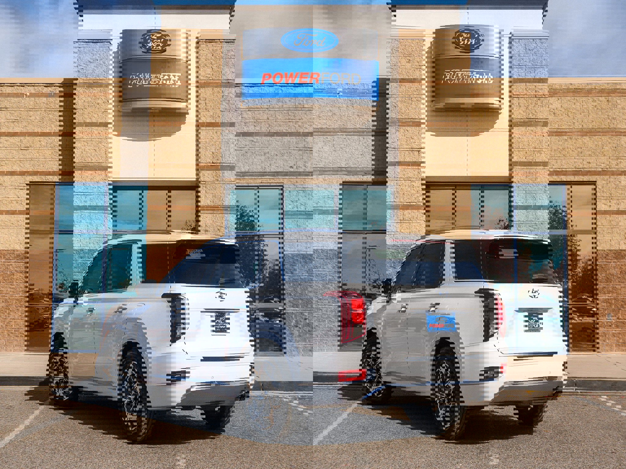 Used 2021 Hyundai Palisade Calligraphy image 8