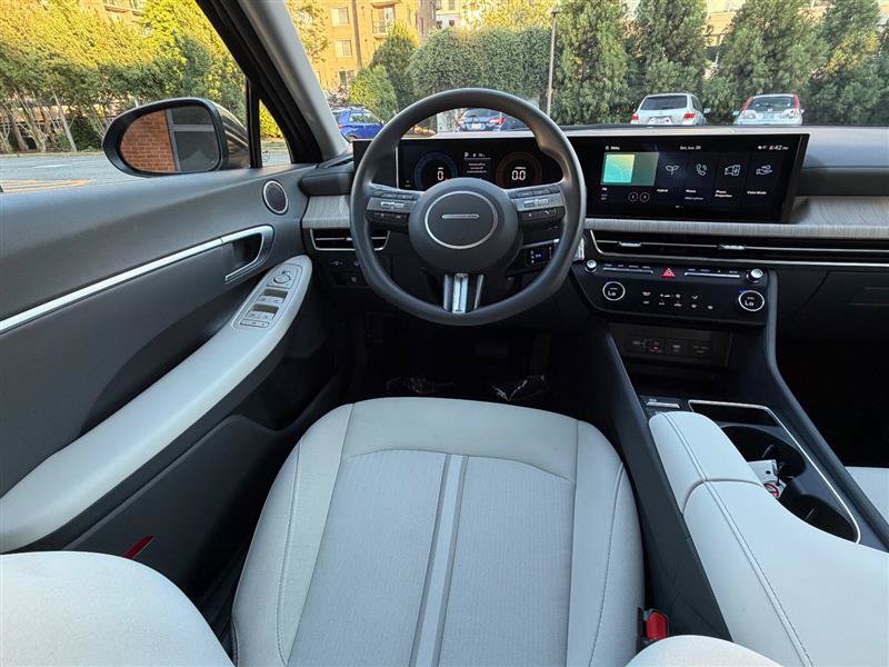 Used 2026 Hyundai Sonata Blue FWD image 36