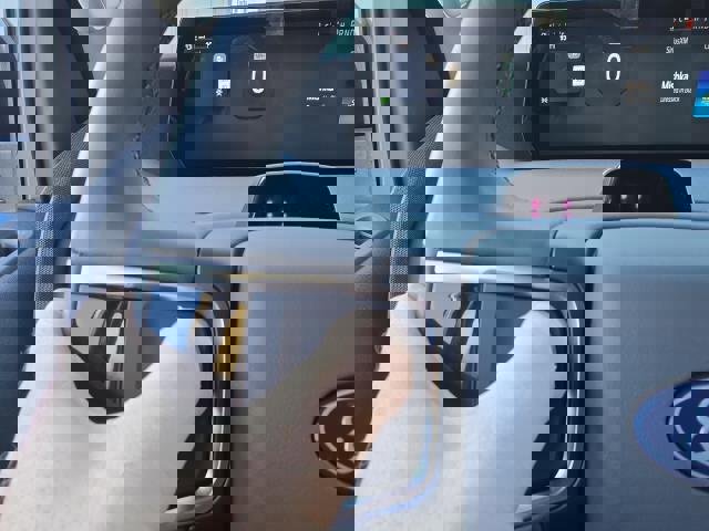 New 2026 Ford Expedition Active image 18