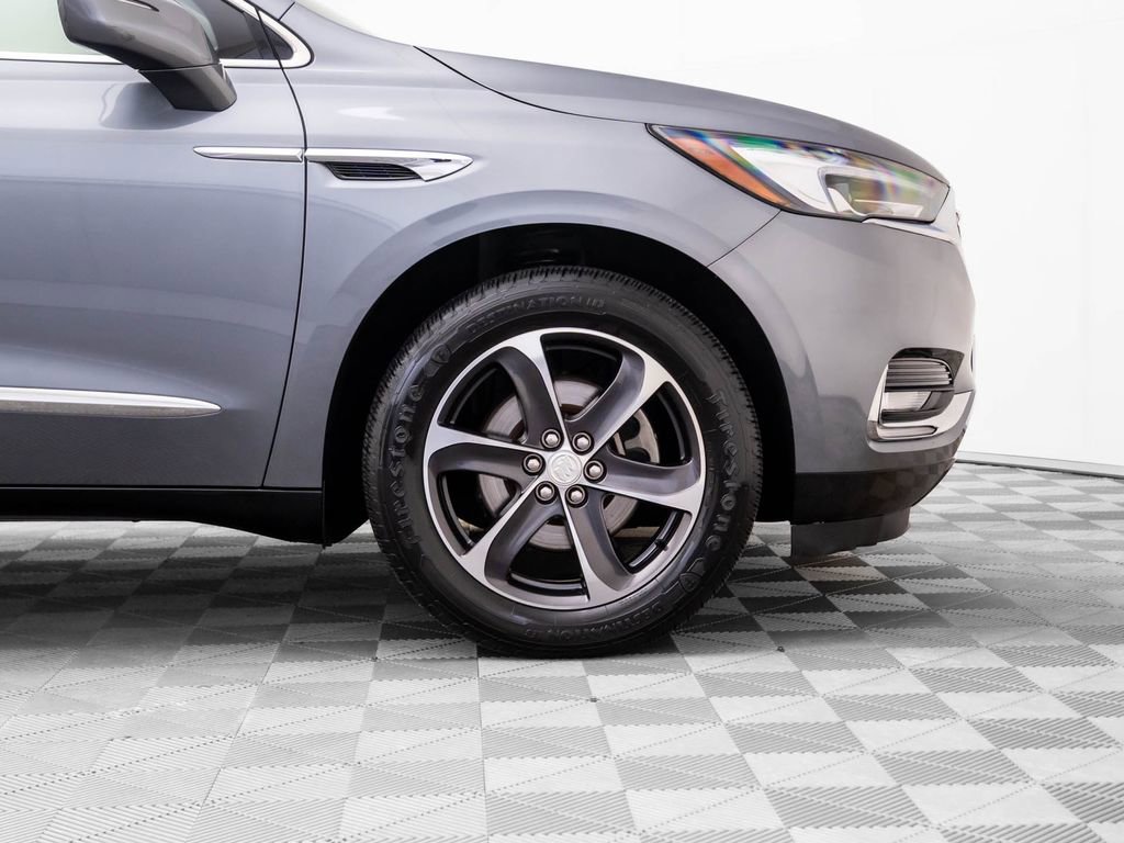 Used 2019 Buick Enclave Essence w/ LPO, Sport Appearance Package image 35