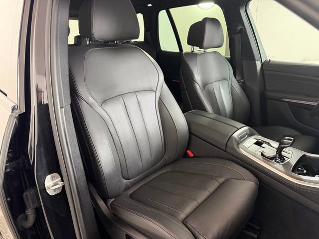 Used 2021 BMW X5 M50i w/ Premium Package AWD/4WD image 24