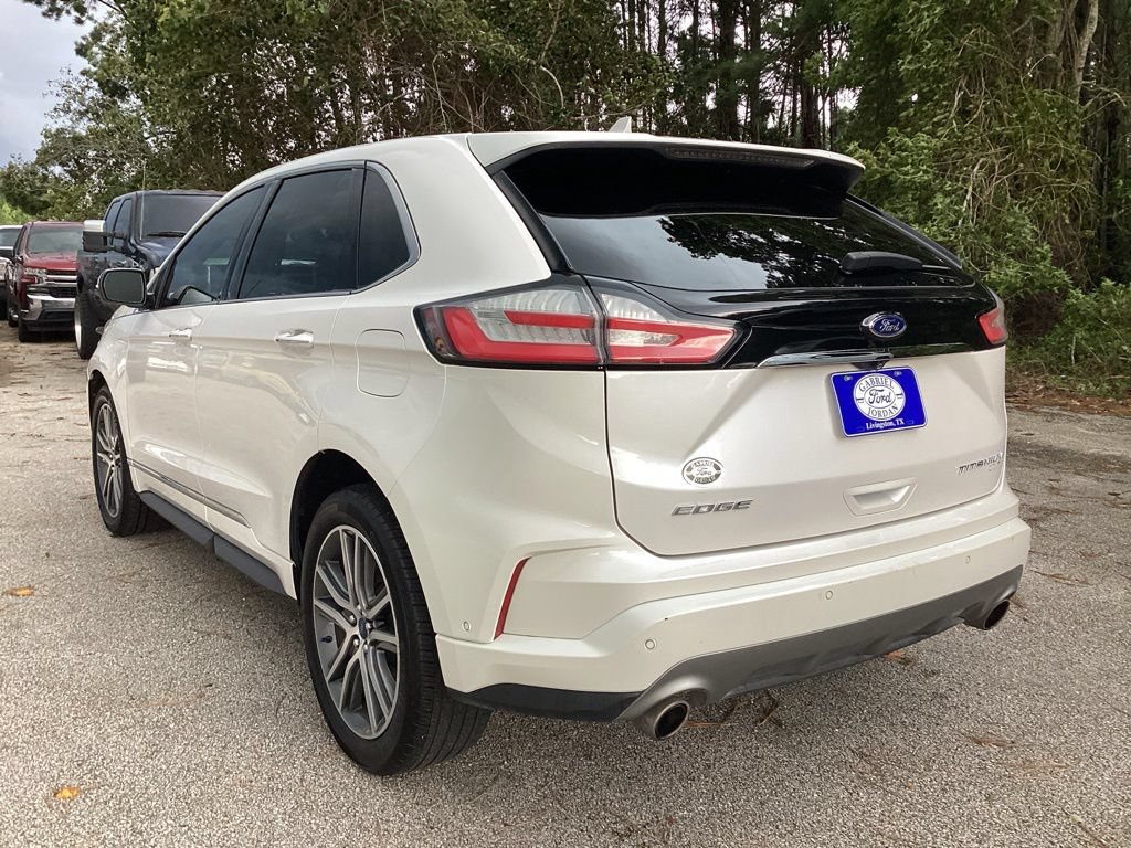 Used 2019 Ford Edge Titanium w/ Equipment Group 301A FWD image 9
